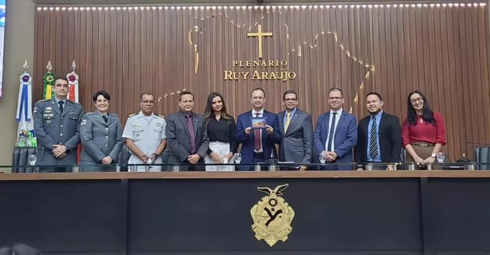 Assembleia Legislativa do Amazonas Homenageia os 5 Anos da Record TV Manaus em Sessão Especial