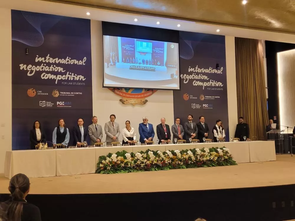TCE-AM sedia competição internacional de Direito e recebe palestrantes de renome