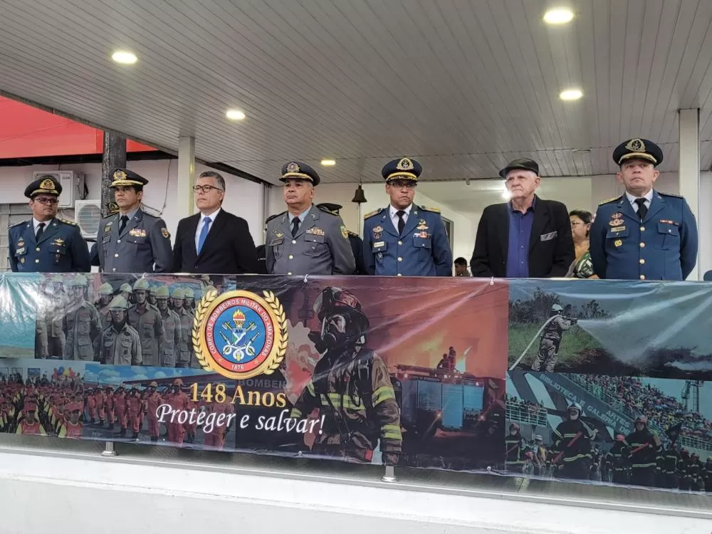 Corpo de Bombeiros do Amazonas celebra 148 anos com formatura geral e entrega do Espadim