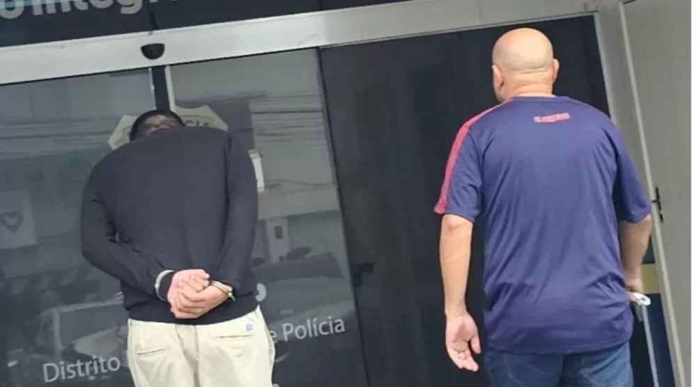 Polícia prende “Loirinho”, suspeito de atuar como pistoleiro de facção criminosa.