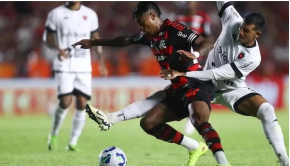Flamengo vence Botafogo-PB com time reserva e garante vantagem na Copa do Brasil.