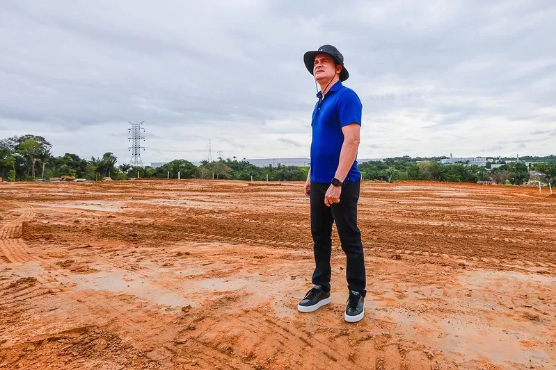 Prefeito David Almeida anuncia construção de novo conjunto habitacional com 576 moradias na avenida do Turismo