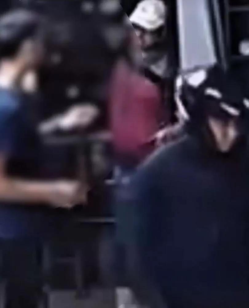 Barbearia é assaltada na Avenida Constantino Nery na noite desta terça-feira