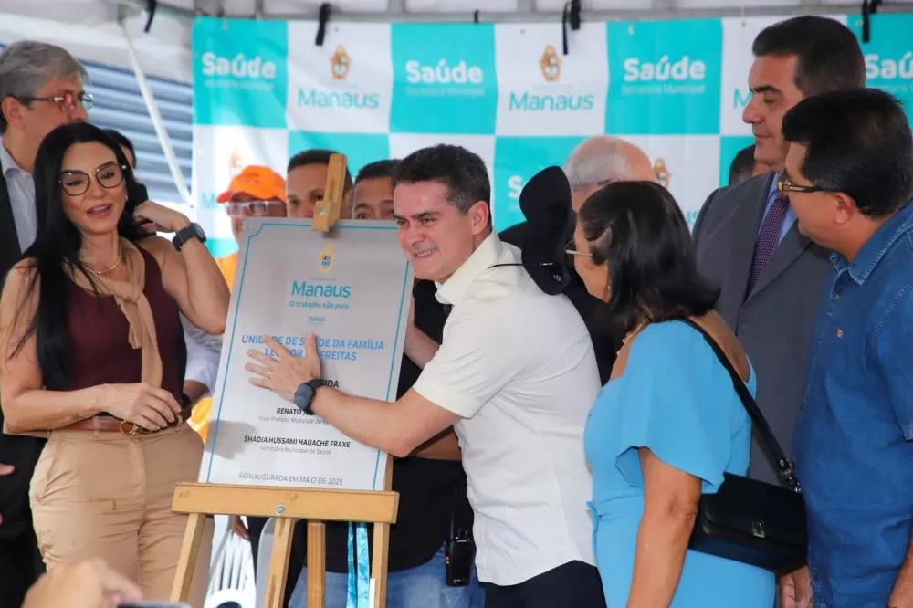 Prefeito David Almeida entrega USF Leonor de Freitas com estrutura ampliada e atendimento todos os dias da semana 