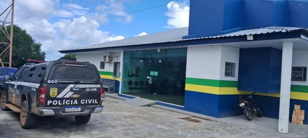 Em São Gabriel da Cachoeira, Polícia Civil prende homem por lesão corporal no contexto de violência doméstica e posse irregular de arma de fogo