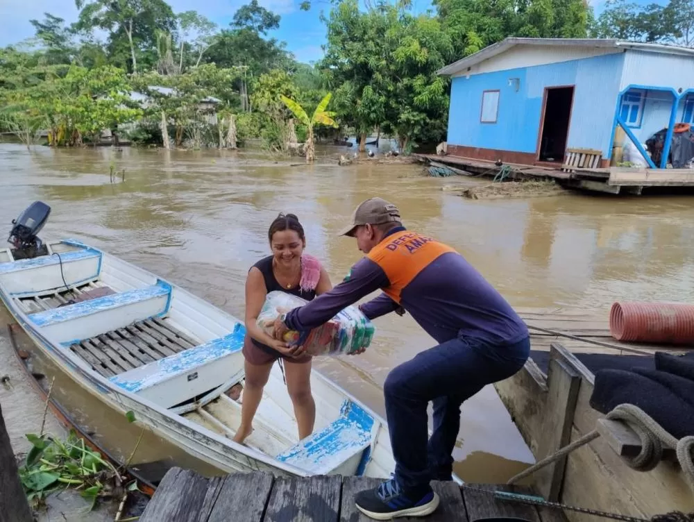 Governo do Amazonas divulga boletim sobre a cheia no estado, neste domingo