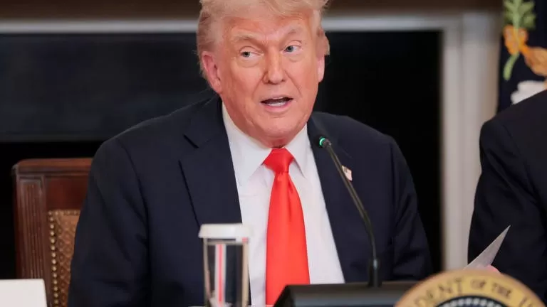 Trump exclui minérios e energia de tarifa de 50% sobre produtos brasileiros