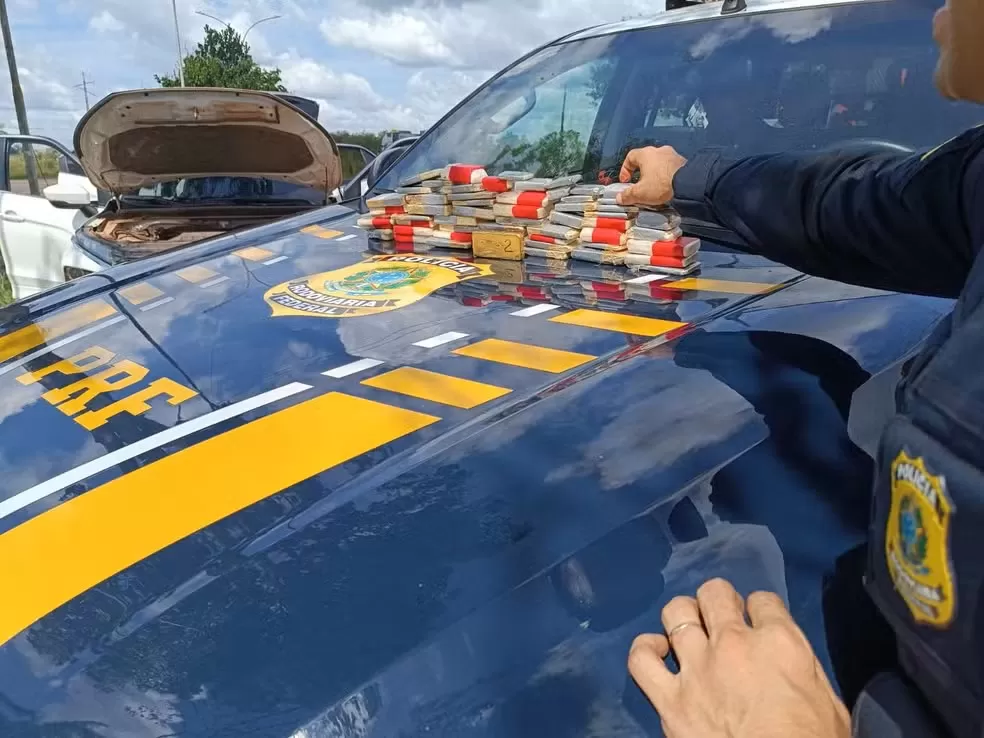 PRF apreende 40 kg de ouro em carro de luxo na Transamazônica, em Altamira (PA)